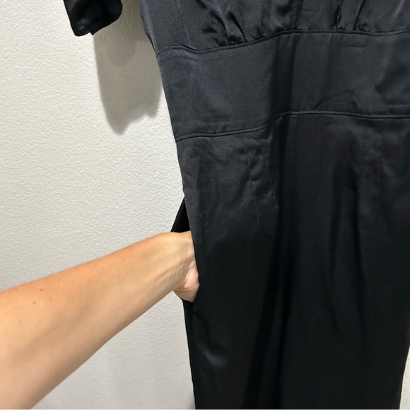 Abercrombie & Fitch black satin jumpsuit xs ruched sleeves - Picture 6 of 11